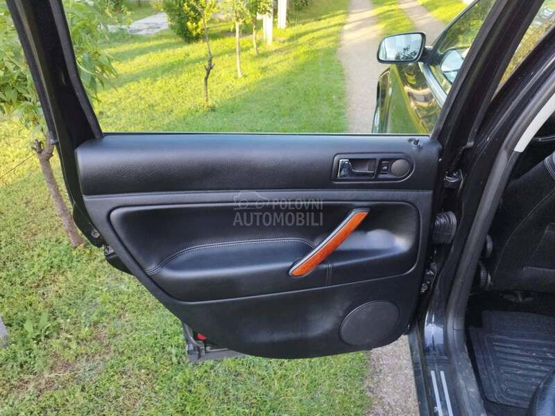 Volkswagen Passat B5.5 Rezervisan