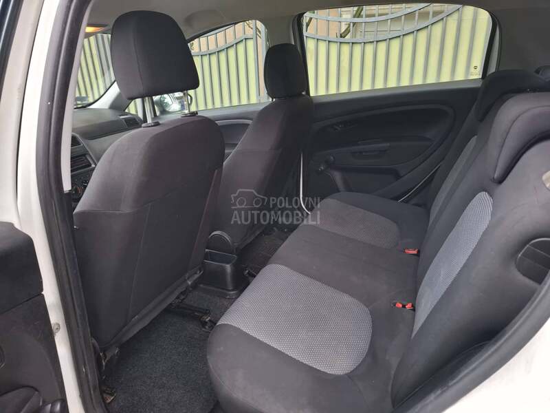 Fiat Grande Punto 4 S.E.D