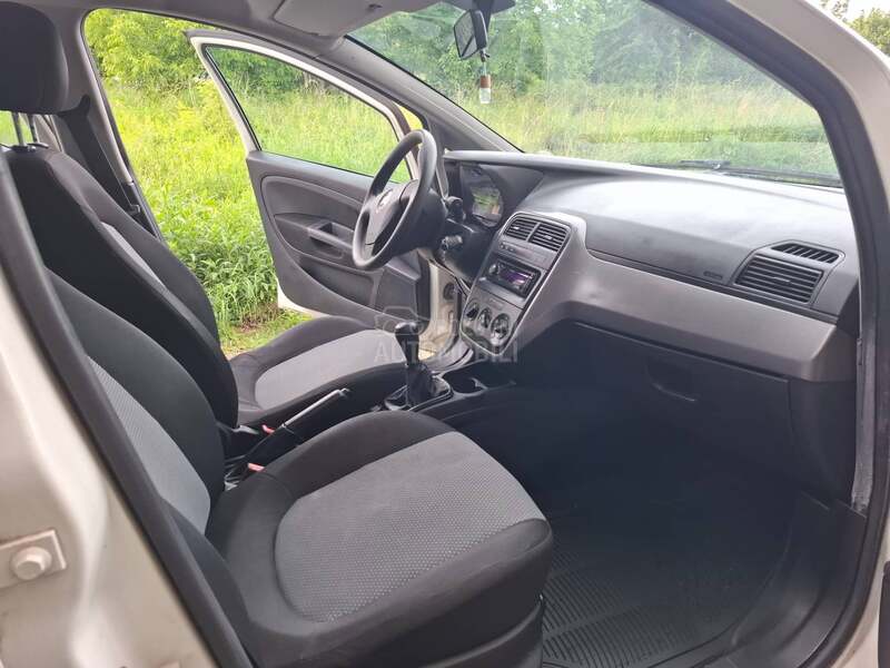 Fiat Grande Punto 4 S.E.D