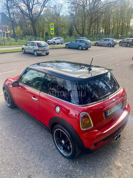 MINI Cooper S 