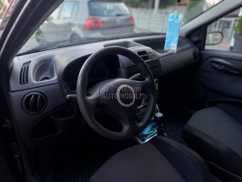 Fiat Punto 