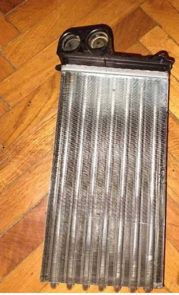 Radijator grejac kabine