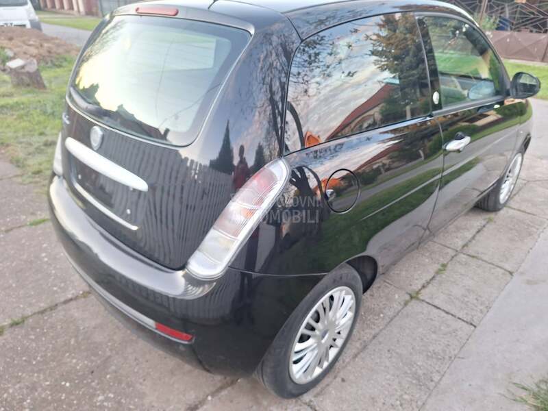 Lancia Ypsilon 1.4