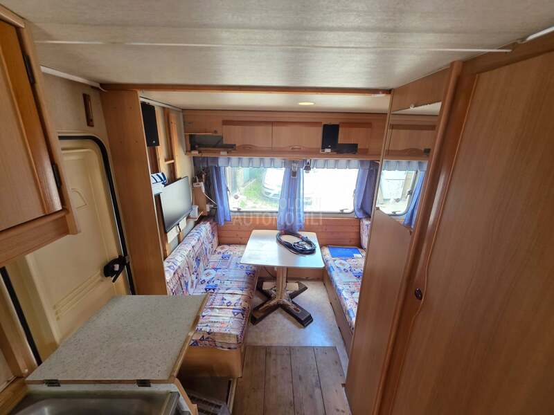 Adria Unika 5105