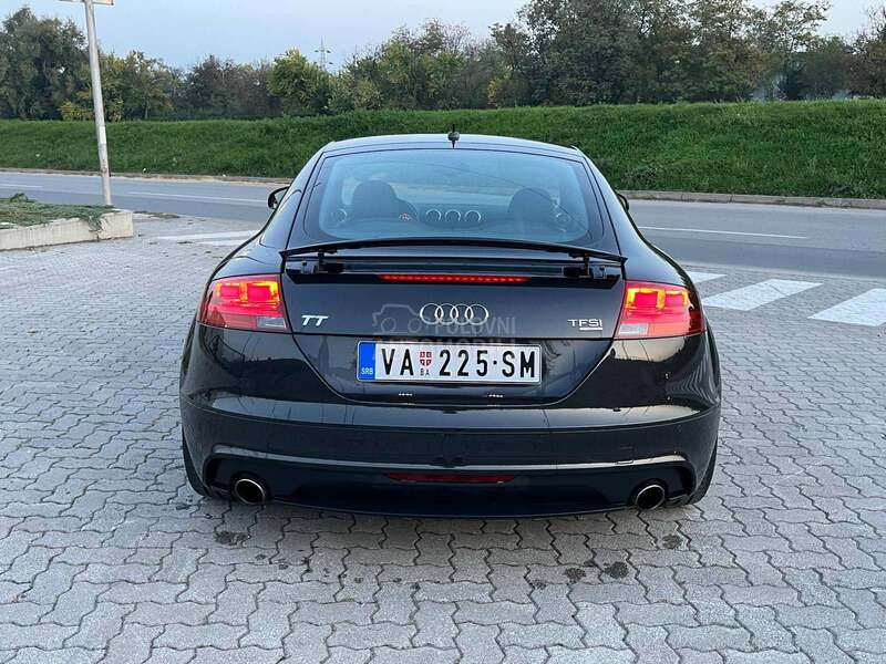 Audi TT 