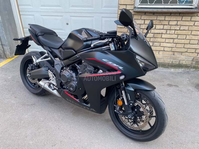 Honda CBR650R