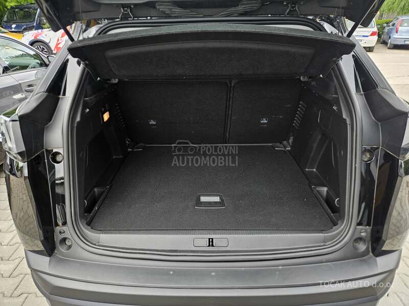 Peugeot 3008 Active Pack 1.2E 130