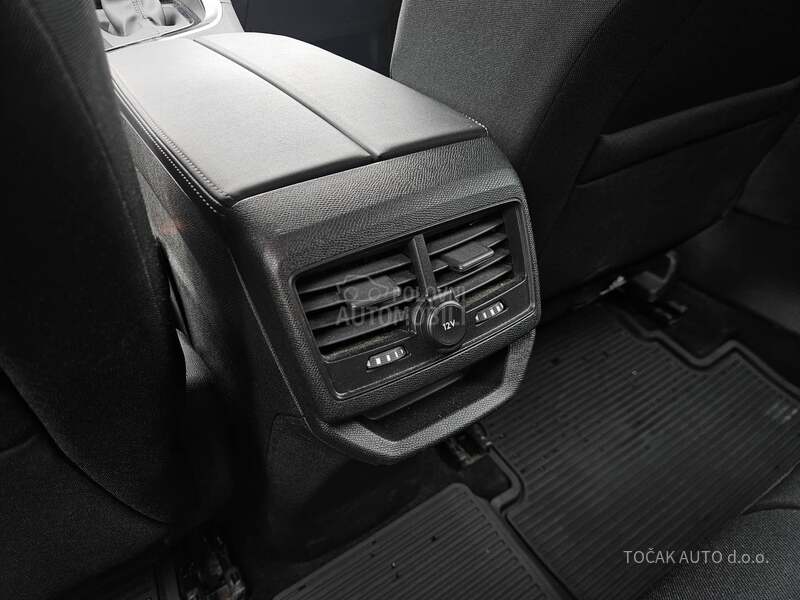 Peugeot 3008 Active Pack 1.2E 130