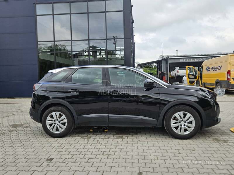Peugeot 3008 Active Pack 1.2E 130