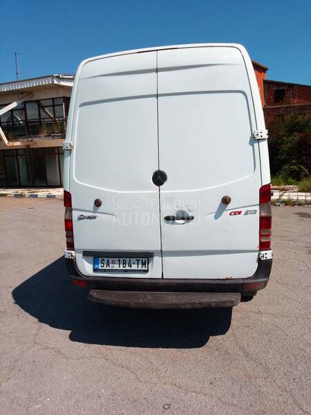 Mercedes Benz Sprinter 