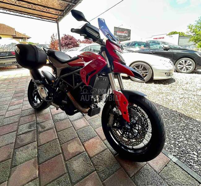 Ducati HYPERMOTARD