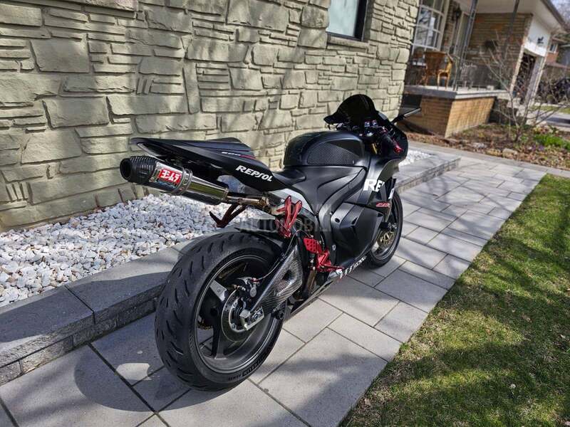 Honda cbr
