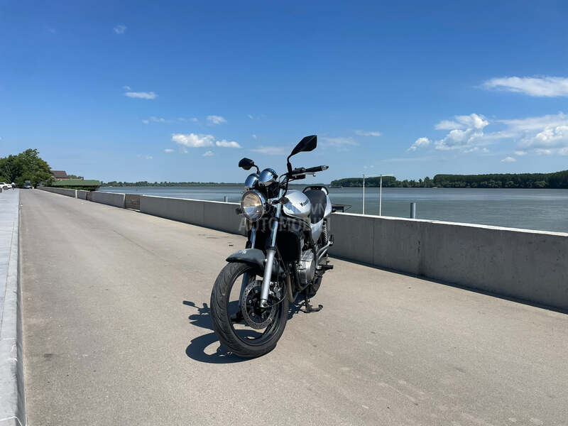 Kawasaki ER5 ER 5