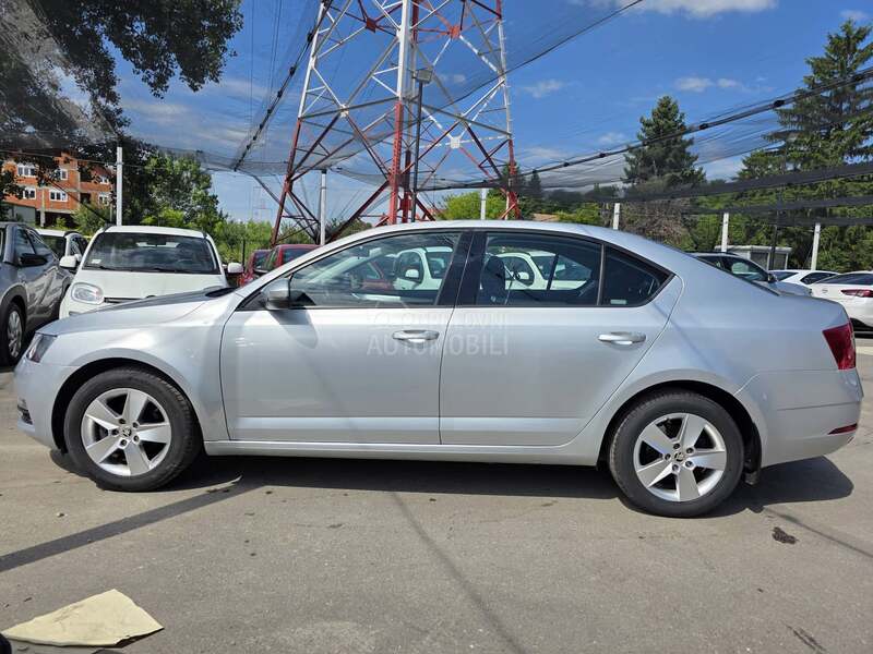 Škoda Octavia 1.6 TDI AMBITION