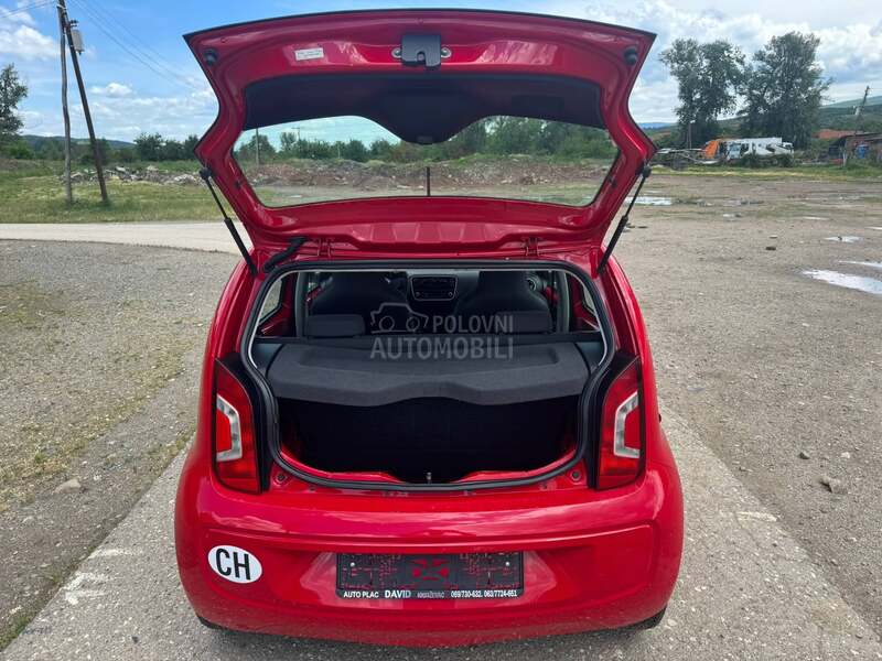 Volkswagen up! 