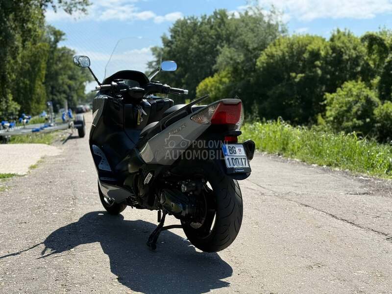 Yamaha T max 500xp