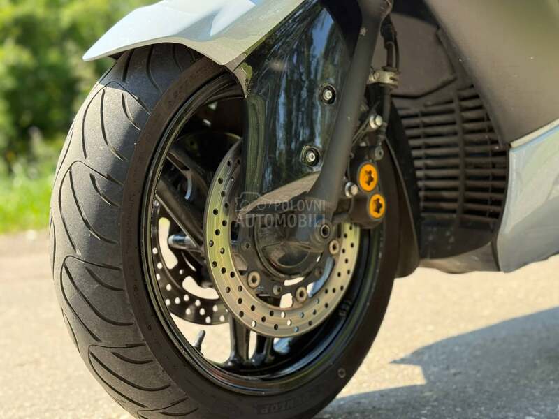 Yamaha T max 500xp