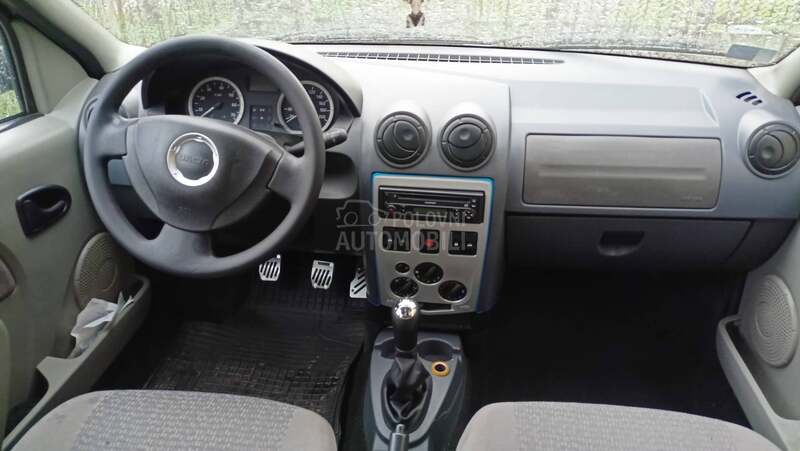 Dacia Logan 1.6 laureate
