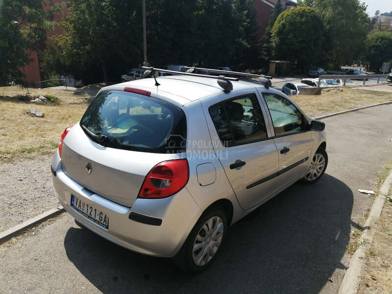 Renault Clio 