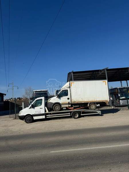 Mercedes Benz sprinter