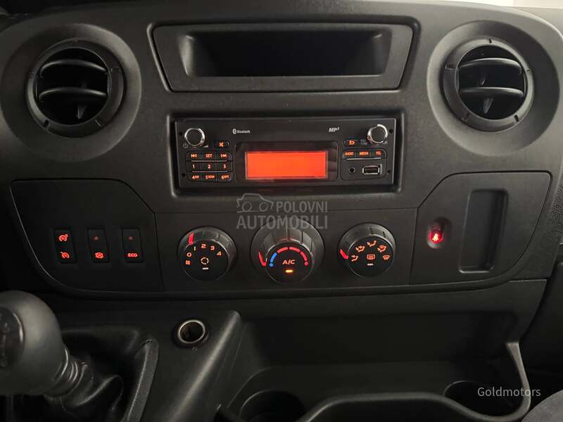 Renault Master 2.3 DCI L3H2