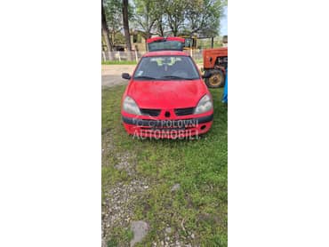 reno clio u delovima za Renault Clio od 2001. do 2005. god.