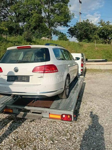 Volkswagen Passat B7 2013. god. -  kompletan auto u delovima