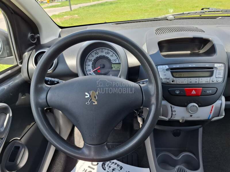 Peugeot 107 1,0b