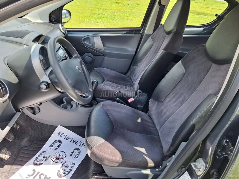 Peugeot 107 1,0b