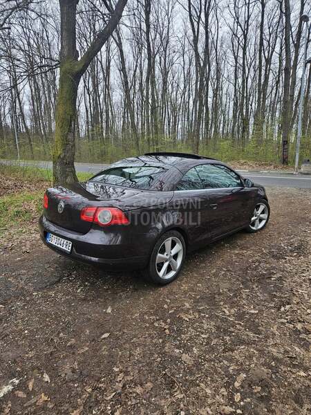 Volkswagen EOS 