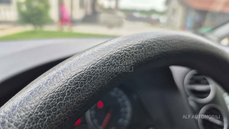 Volkswagen Golf Plus 1.6 FSI NEMAČKA