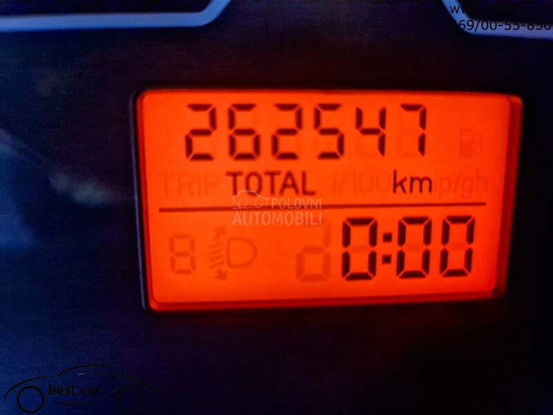 Fiat Grande Punto 4 Sedista N1