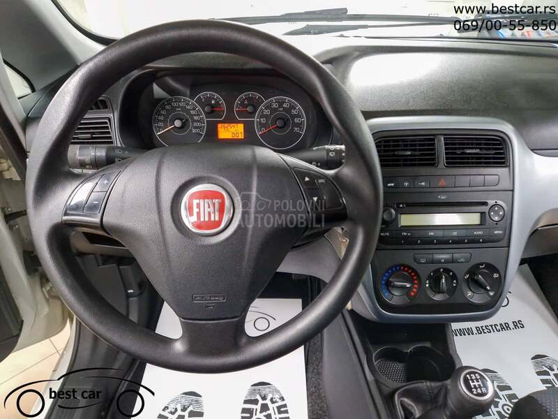 Fiat Grande Punto 4 Sedista N1