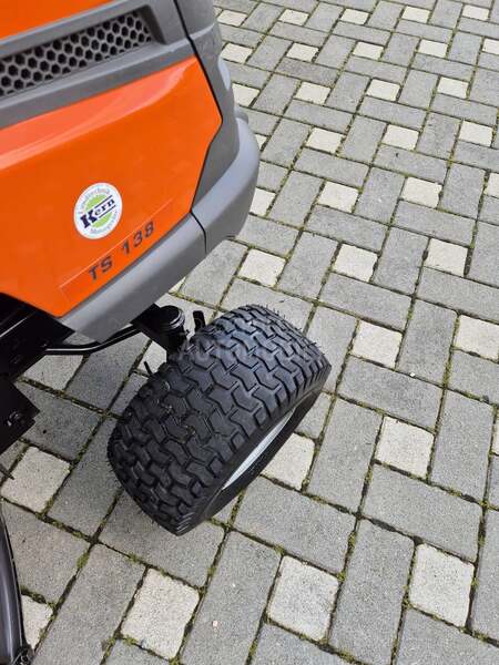 Husqvarna 17,5 konja  20 sati