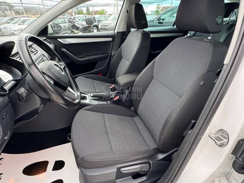 Škoda Octavia 1.6 DSG S E R V I S