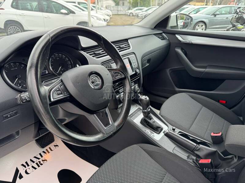 Škoda Octavia 1.6 DSG S E R V I S