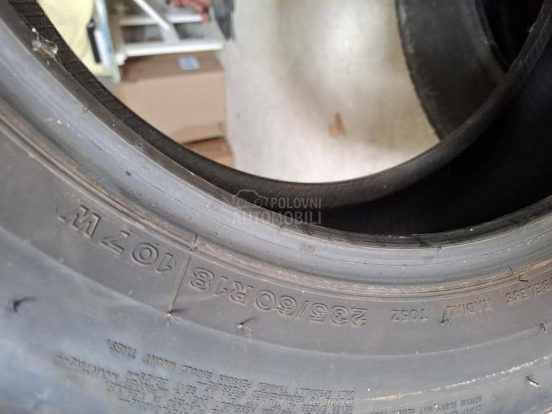 Bridgestone 235/60 R18 Letnja