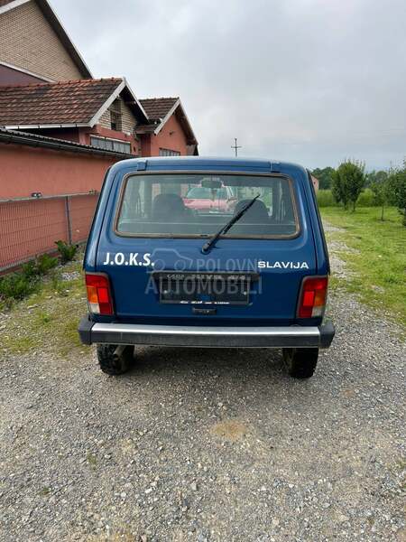 Lada Niva 