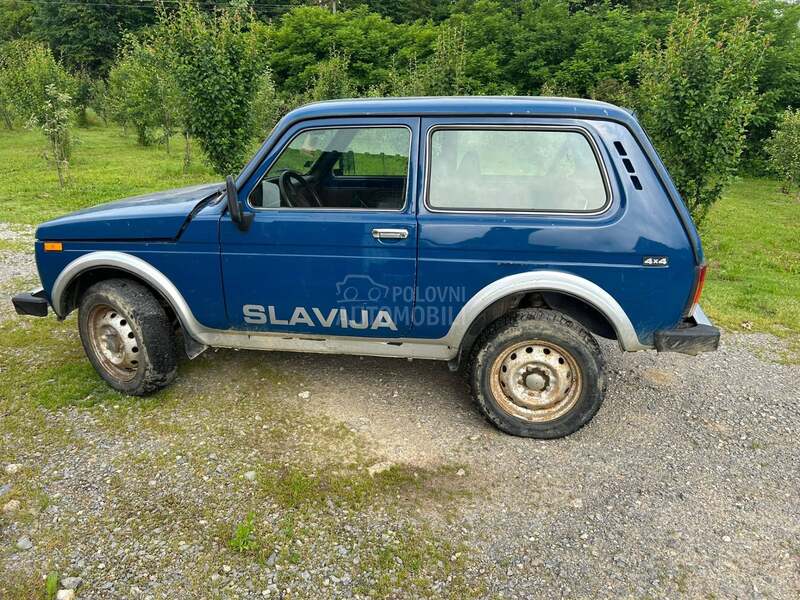 Lada Niva 