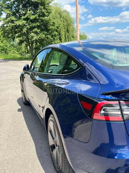 Tesla Model 3 Long Range