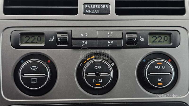 Volkswagen Touran 2.0 Tdi Dsg BiXenon