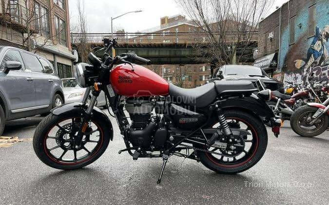 Royal Enfield METEOR 350