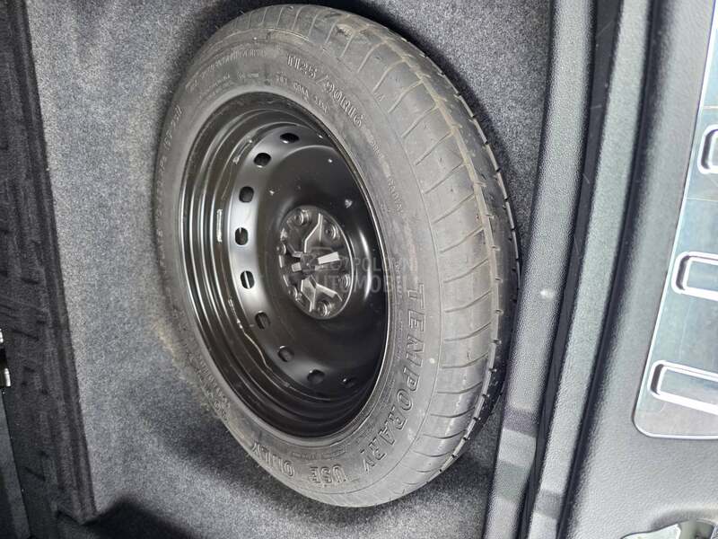 Mercedes Benz B 180 A.U.T.O.M.A.T.I.K