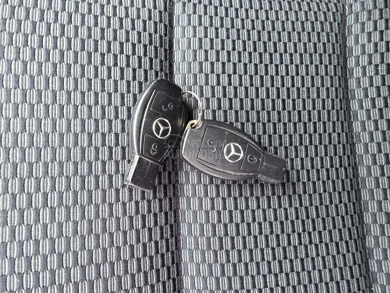 Mercedes Benz B 180 A.U.T.O.M.A.T.I.K