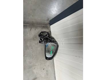 Desni Retrovizor za Audi A3 od 2013. do 2017. god.