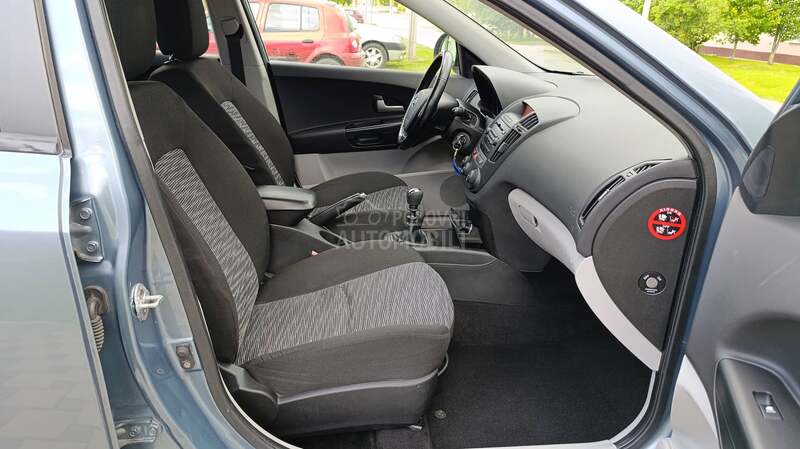 Kia cee`d 1.6 crdi 66/90