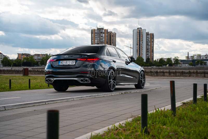 Mercedes Benz C 43 AMG 