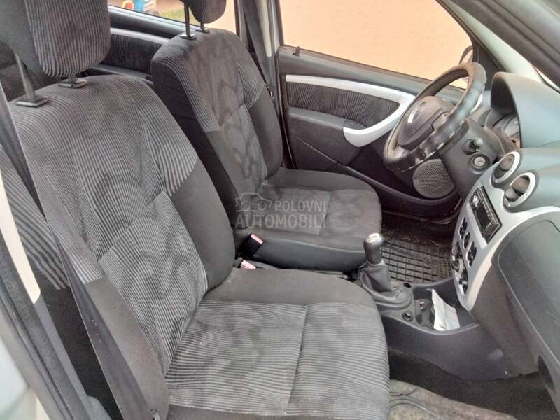 Dacia Sandero 1.6 mpi