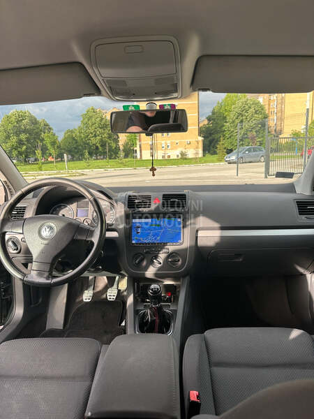 Volkswagen Golf 5 mk5 1.6 fsi