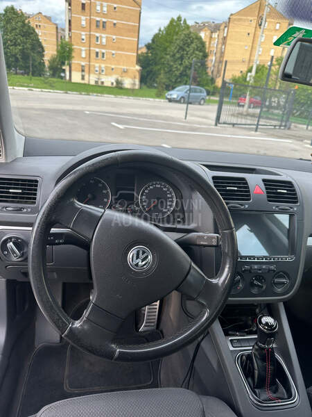 Volkswagen Golf 5 mk5 1.6 fsi